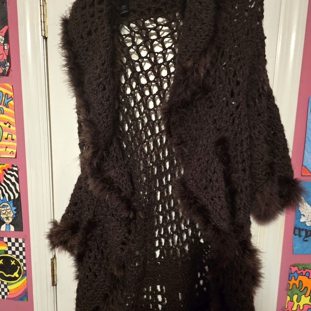Brown knit with real fur cape / poncho